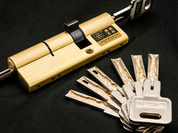 江川24小时上门开锁公司